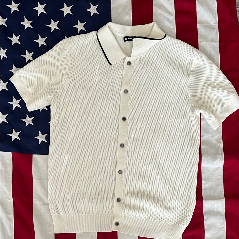 White Short Sleeve Button-Up Shirt